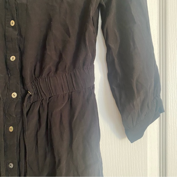 DYNAMITE BLACK DRESS WITH BELT - Picture 5 of 8